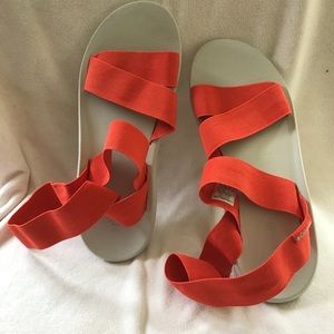 Columbia ankle wrap casual sandals